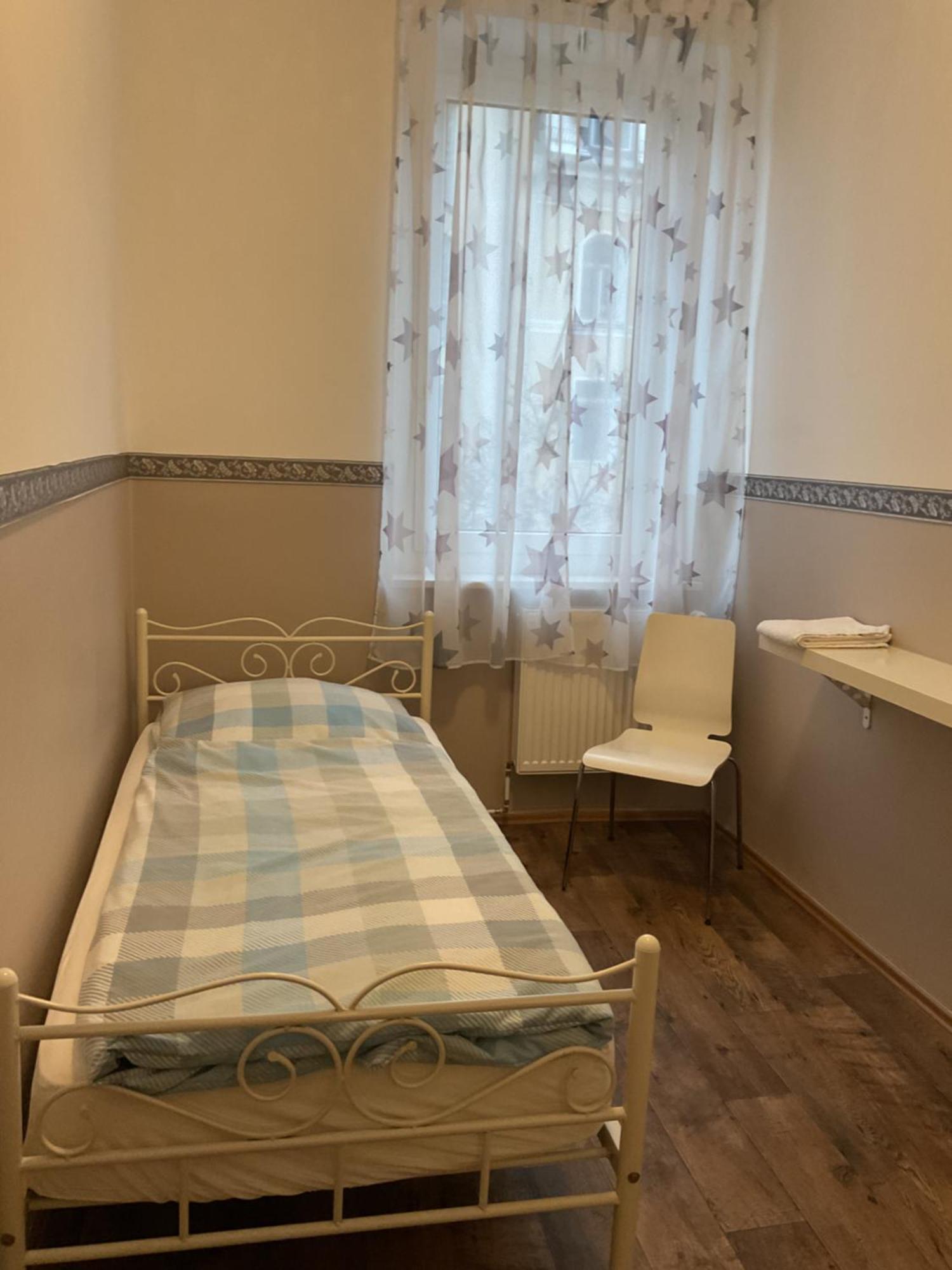 Pension&Hostel Anna - Monteurzimmer มิวนิก ภายนอก รูปภาพ