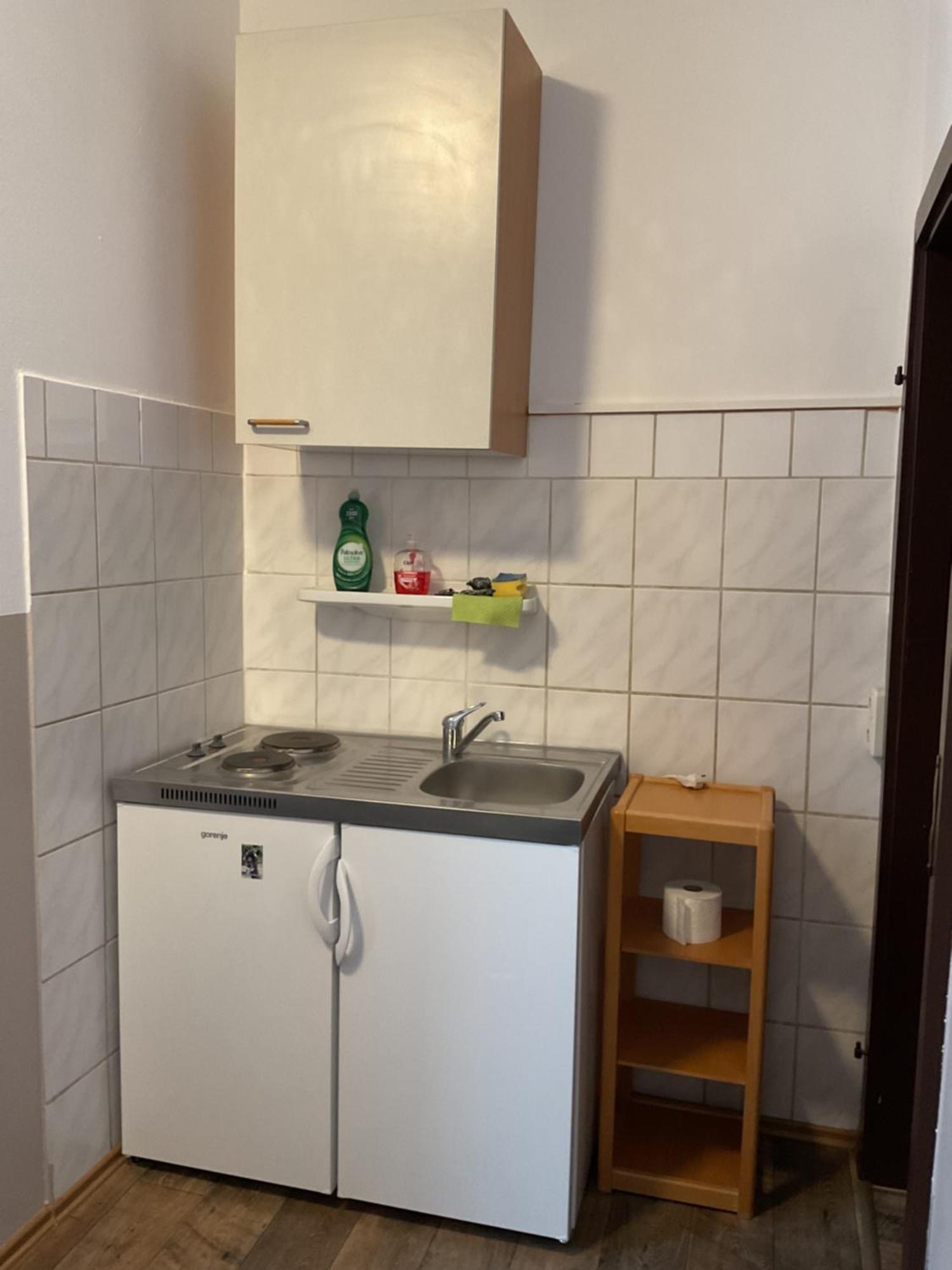 Pension&Hostel Anna - Monteurzimmer มิวนิก ภายนอก รูปภาพ